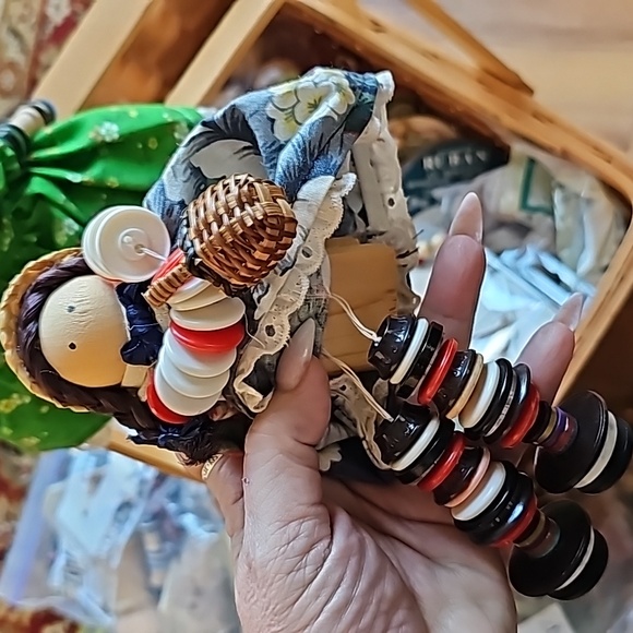Whole Basketfull!!! For Button & Spool Dolls!🧵❣️ - Picture 3 of 16